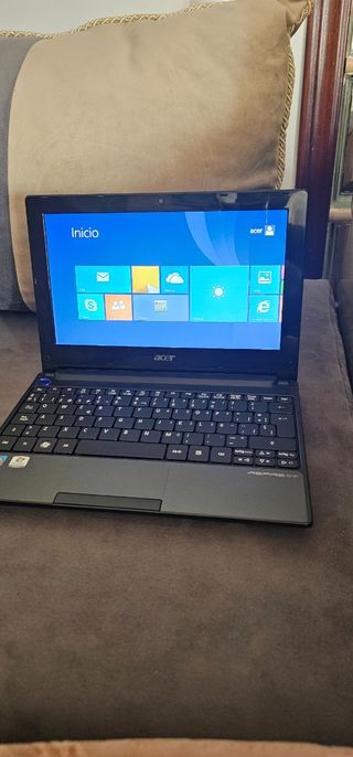 Computer portatile Acer Aspire One da 10 pollici 