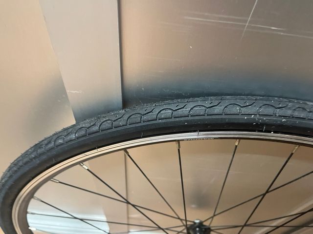 Ruedas carretera MADDUX con cubiertas Kenda R30