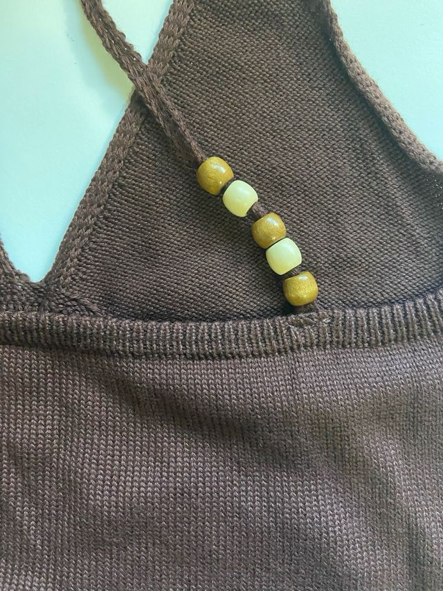 Top marrón tirantes cruzados