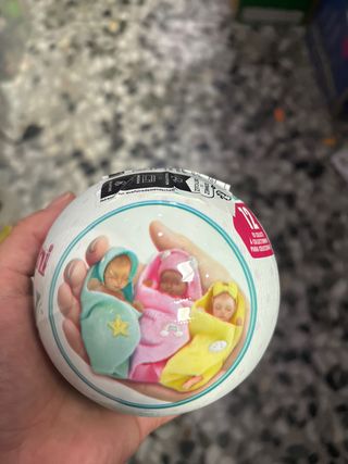 Mini Muñecos Encapsulados (3)