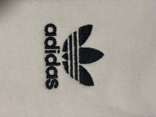 Sudadera Adidas blanca c/rayas