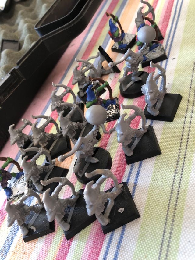 16 Miniaturas Warhammer: Arqueros Goblin