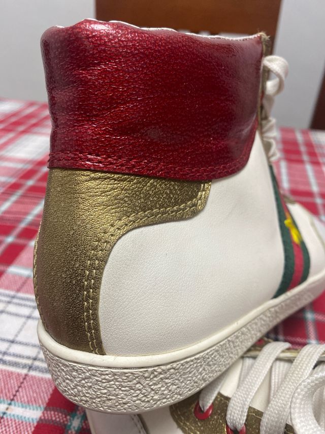 Zapatillas Gucci altas rojas y blancas