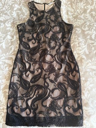 Vestido encaje negro talla M