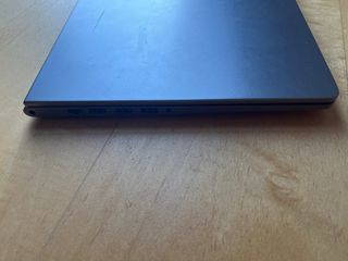 Dell Vostro 15 5000 Gris
