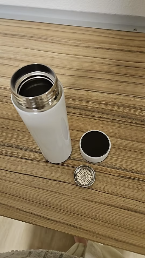 Termo blanco metalico