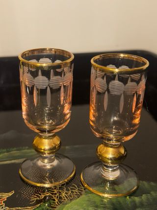 Bicchieri da liquore rosa e oro