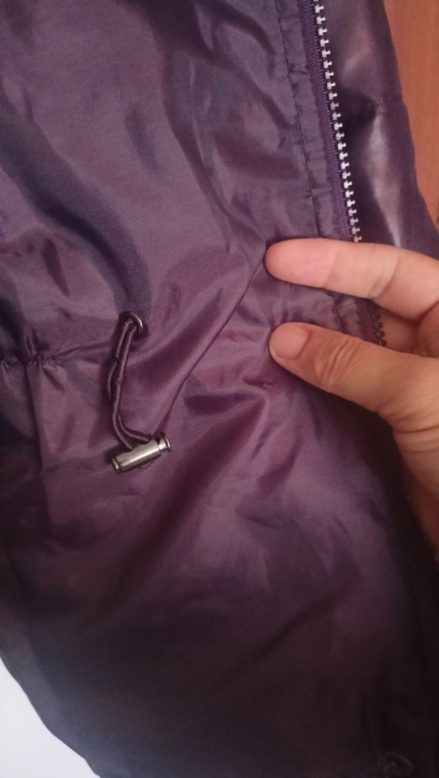 Cazadora acolchada morada