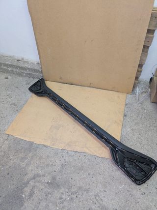 Moldura parachoques Audi Q2
