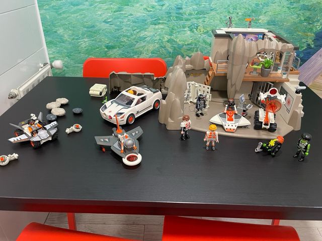 Playmobil Top Agents - Base secreta