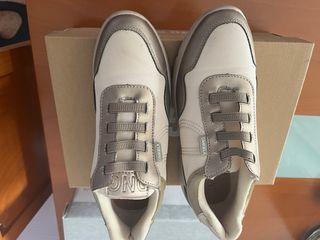 Zapatillas ON ANGELA beige-plata