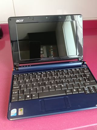 Acer Aspire One - Miniportátil