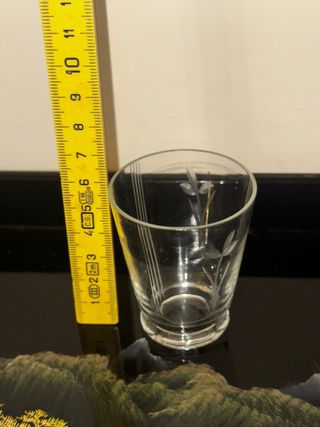 Bicchieri vetro trasparenti