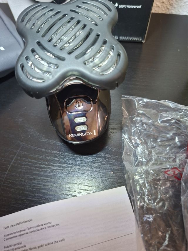 Afeitadora Remington RX5 - Negra