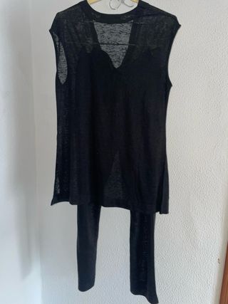 Conjunto negro mujer: casaca y pantalón