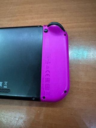 Nintendo Switch - viola e gialla