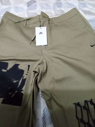 Pantalones Nike - Chinos Verde Oliva Talla S