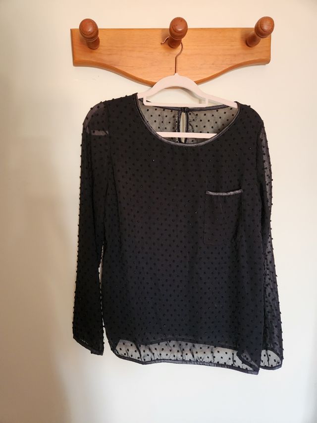 Blusa negra