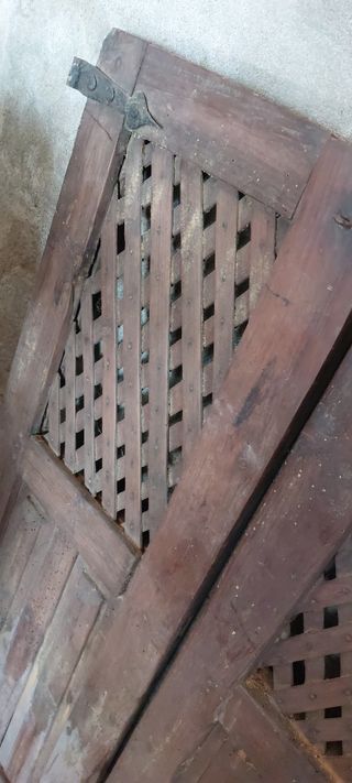 Puertas de armario madera antiguas 84x124