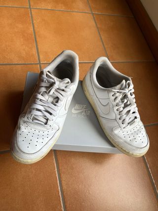 Nike Air Force 1 blancas