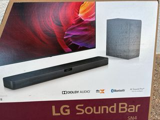 Barra de sonido: LG SN4 Soundbar 2.1ch - 300W