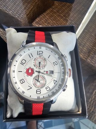 Reloj Tommy Hilfiger cronógrafo