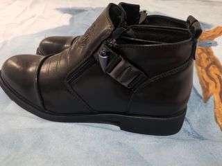 Botines negros hombre -talla 39