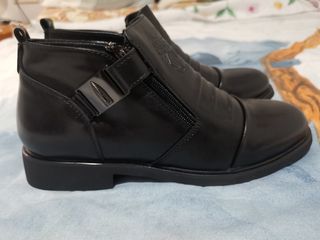 Botines negros hombre -talla 39
