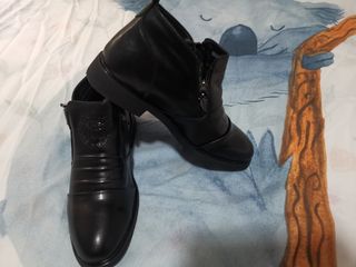 Botines negros hombre -talla 39