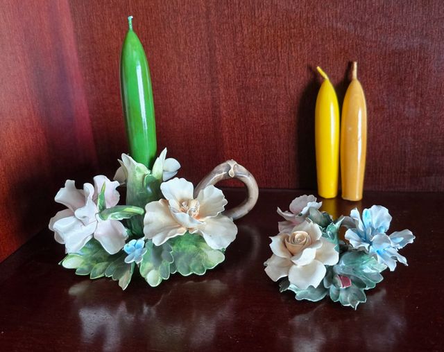 Porcelana Capodimonte portavelas de flores juego 2