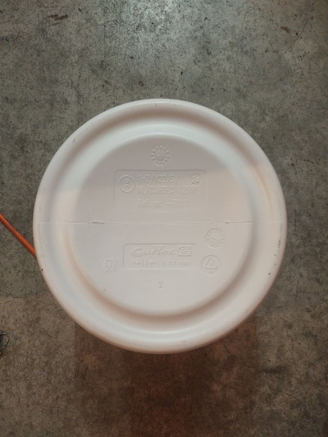 Bote estanco deportes náuticos