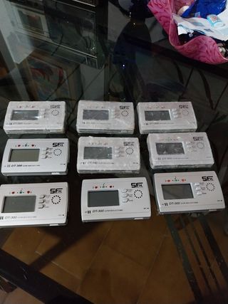 9 Afinadores Guitarra DT-300 SFX 
