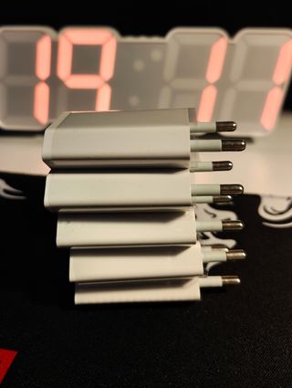 5 Carregadores USB 5V - Novos