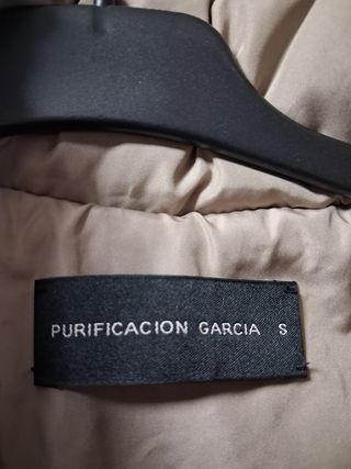 Chaquetón acolchado beige mujer
