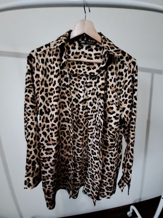 Camisa Zara Leopardo