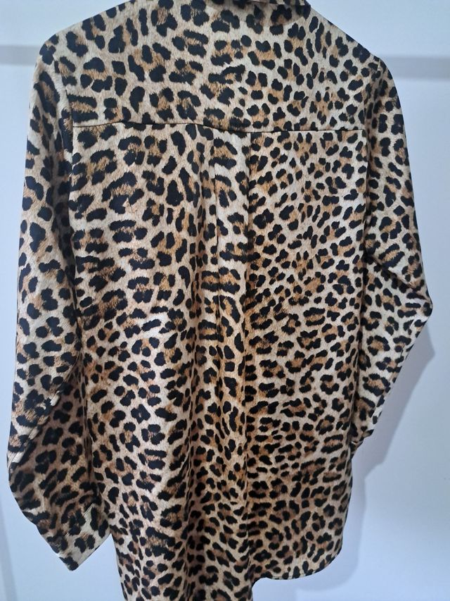 Camisa Zara Leopardo
