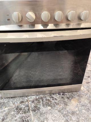 Cocina Teka gas más horno eléctrico 