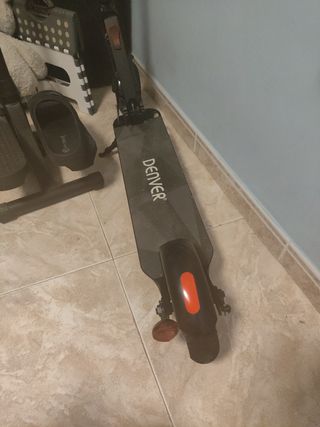 Patinete eléctrico Denver está nuevo muy poco uso 