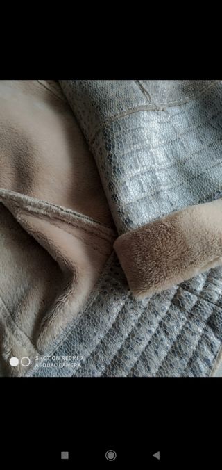 Chaqueta Mercredit beige talla M