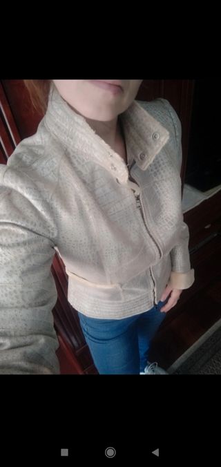 Chaqueta Mercredit beige talla M