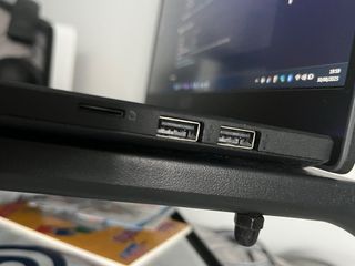 Computer portatile MSI Modern i7 1255U da 16 GB 1 TB