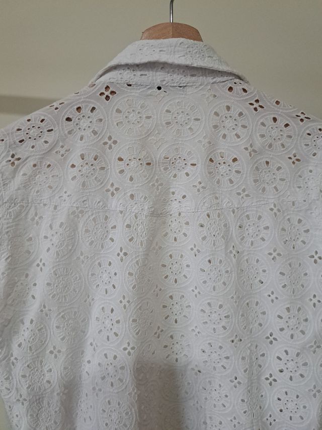 Blusa Lanidor branca c/bordado