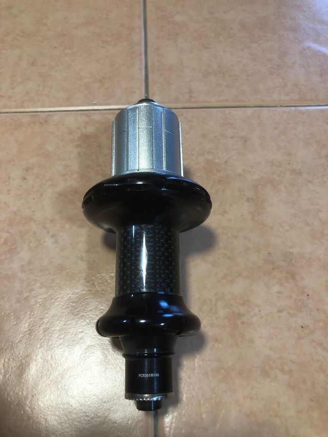 Buje trasero bici carretera carbono