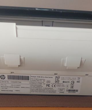 Impresora-HP Deskjet 2545 