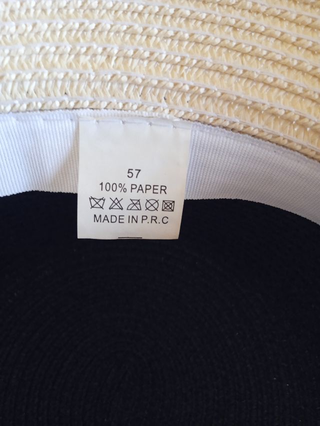 Pamela beige y azul marino