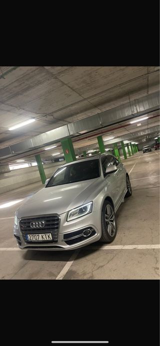 Audi SQ5 2015