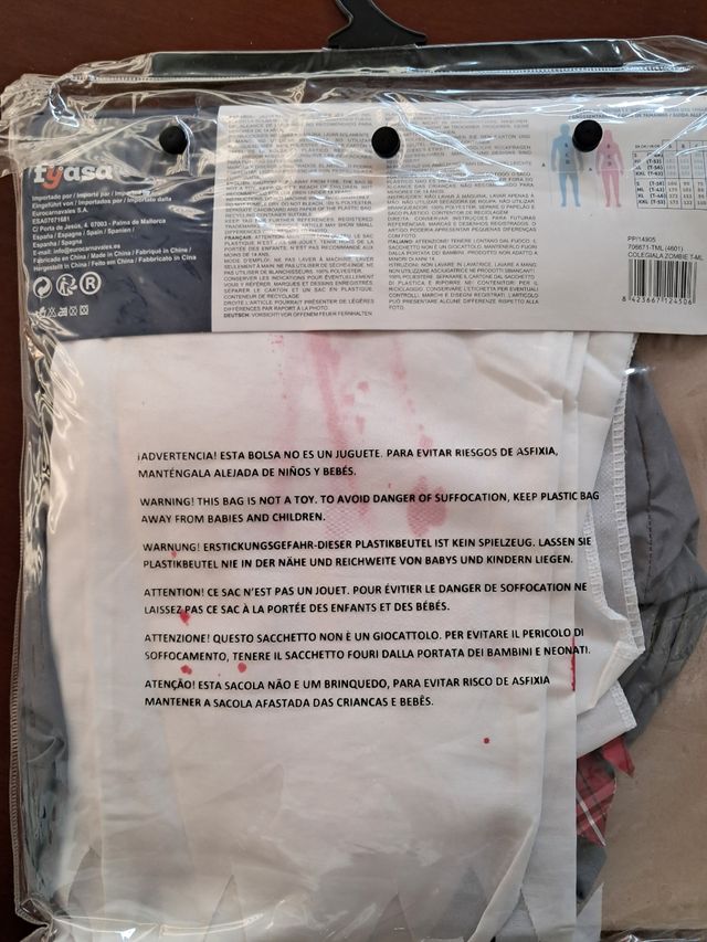 Disfraz de colegiala zombi para mujer