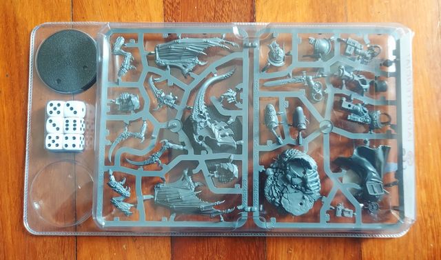 WARHAMMER 40.000 COMBAT PATROL MINIATURAS