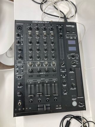Mesa Denon DJ X1800