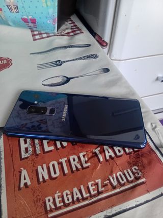 Samsung Galaxy S9+ blu